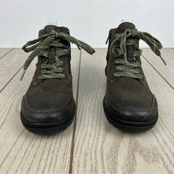 UGG Hapsburg Waterproof Suede Lace-up Ankle Booties US7 Green Slate $150 - Picture 3 of 9